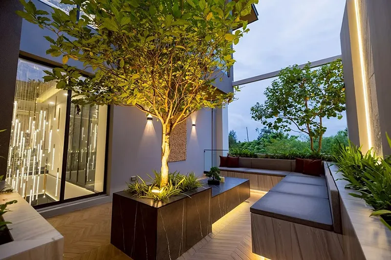property-dpgermanthai-houses-for-sale-pattaya-50-100-million-baht-3-storey-luxury-villa-04
