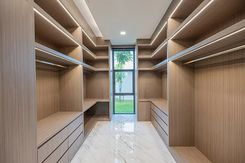 property-dpgermanthai-houses-for-sale-pattaya-50-100-million-baht-grand-villa-10