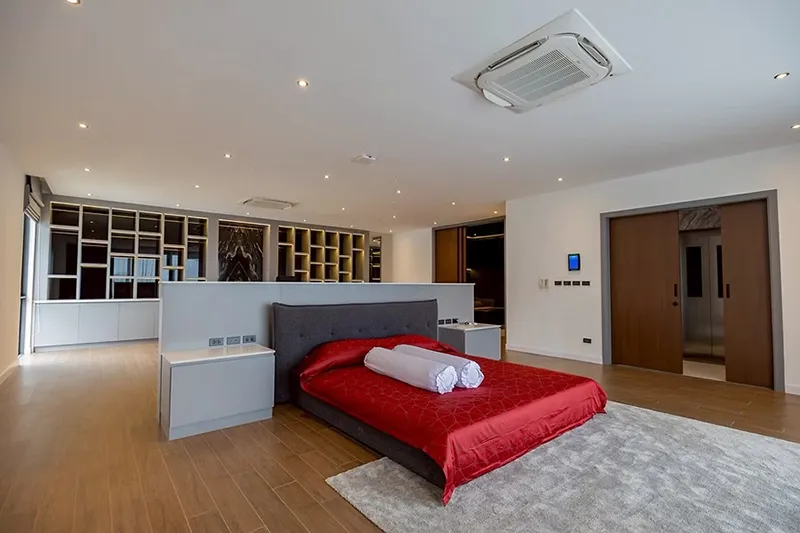 property-dpgermanthai-houses-for-sale-pattaya-50-100-million-baht-siam-royal-view-05